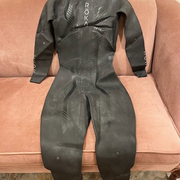 NWT - ROKA Women's Maverick Comp II Wetsuit - Women's Large - Black/Silver - Picture 3 of 9